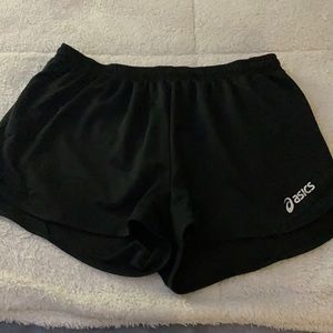 Running shorts